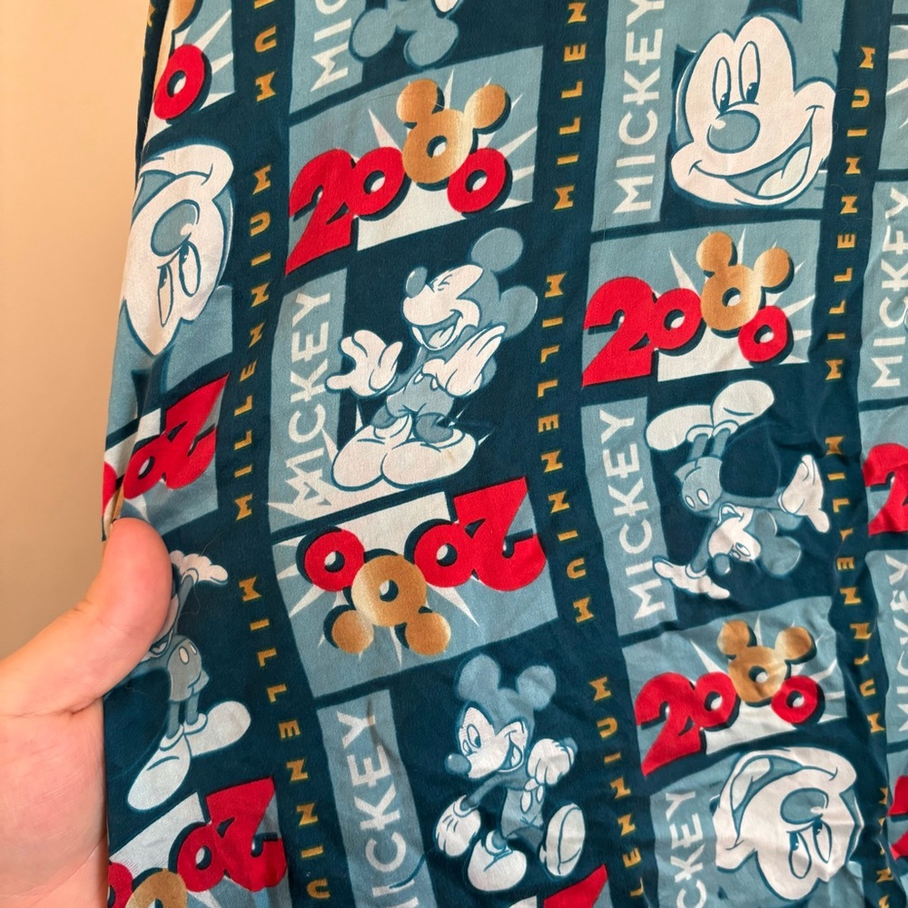 Vintage Disney Mickey Mouse Silk Robe - Picture 5 of 5